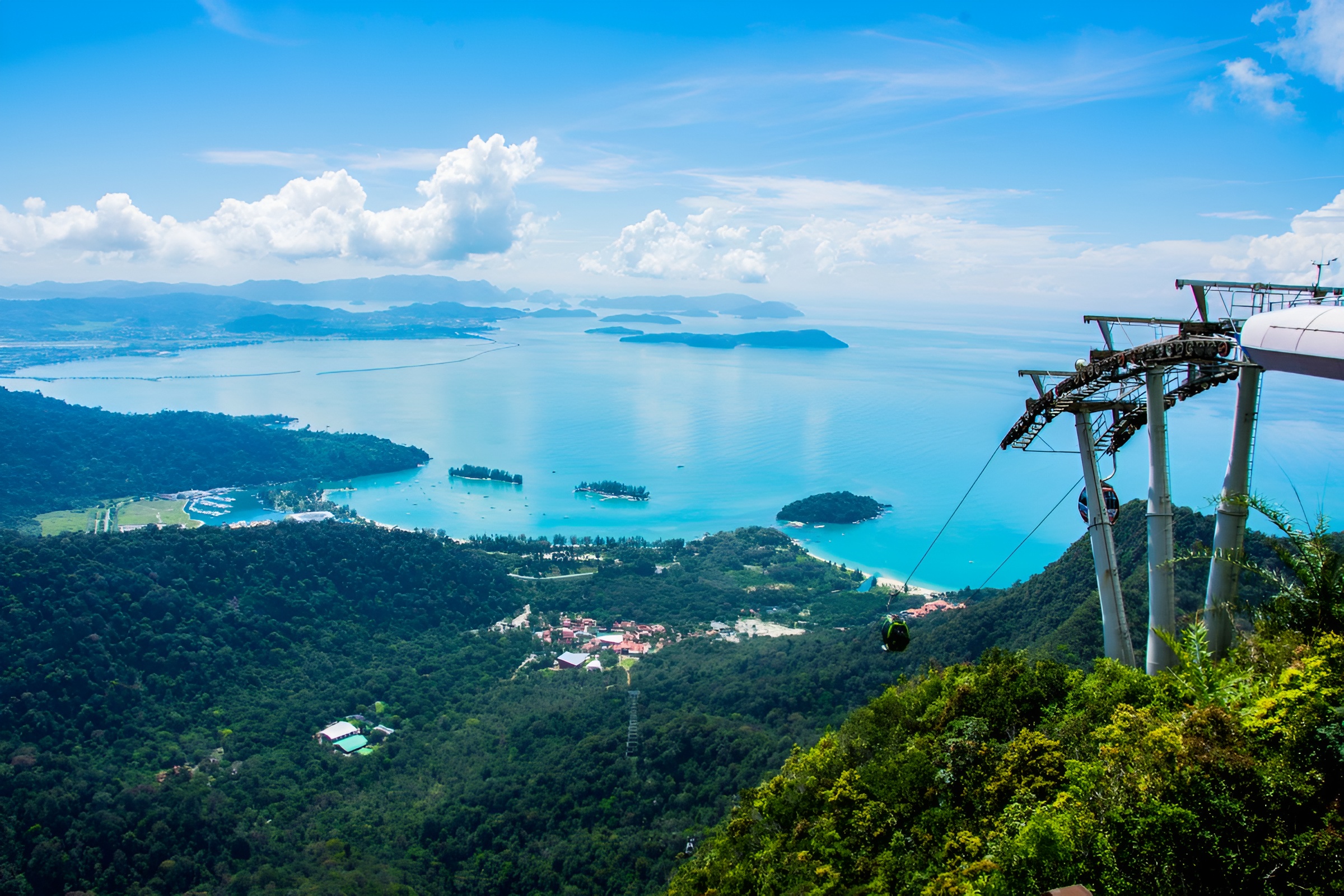 Malaysia Culture Meets Nature