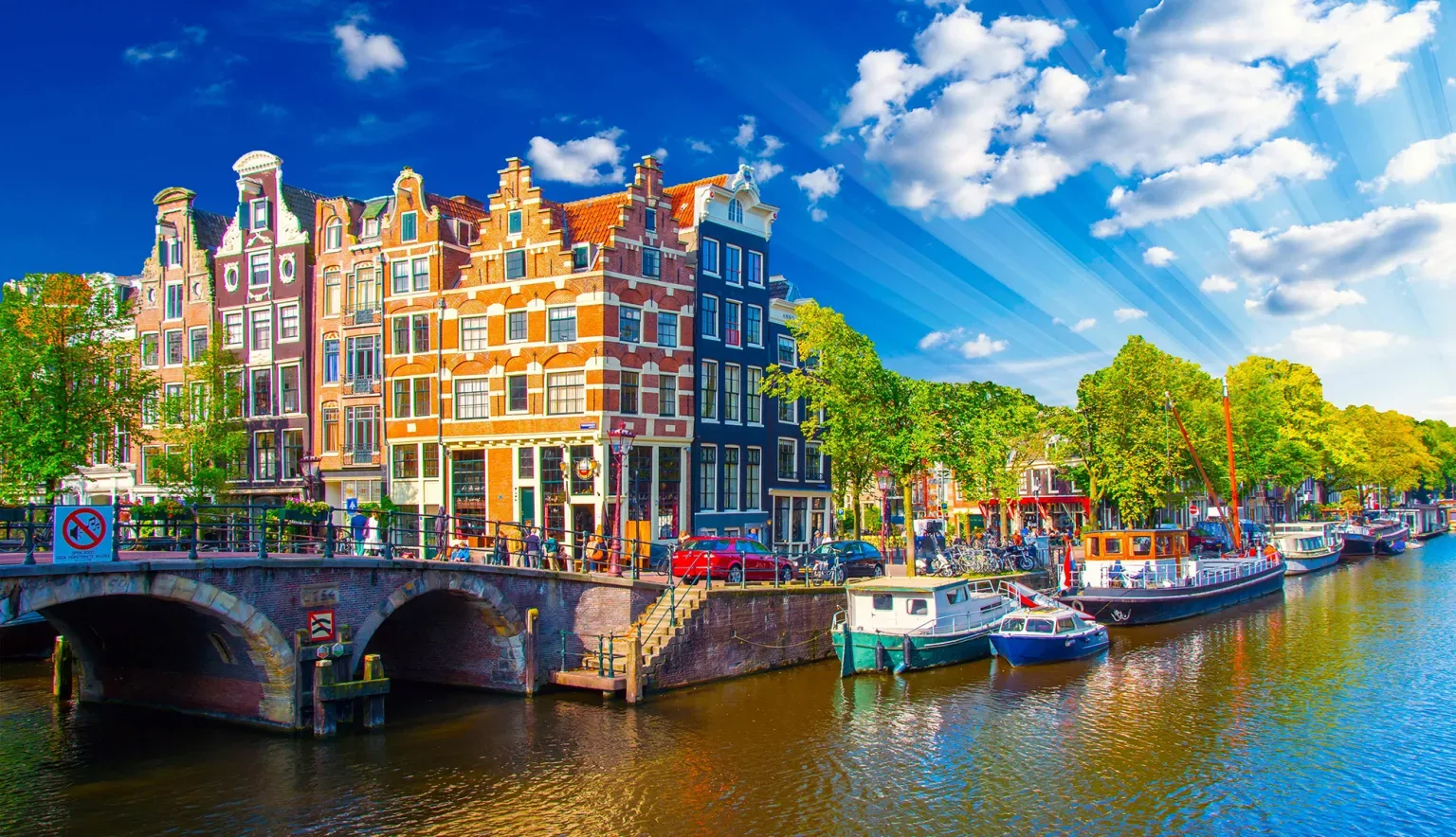 Essence Of Holland & Belgium