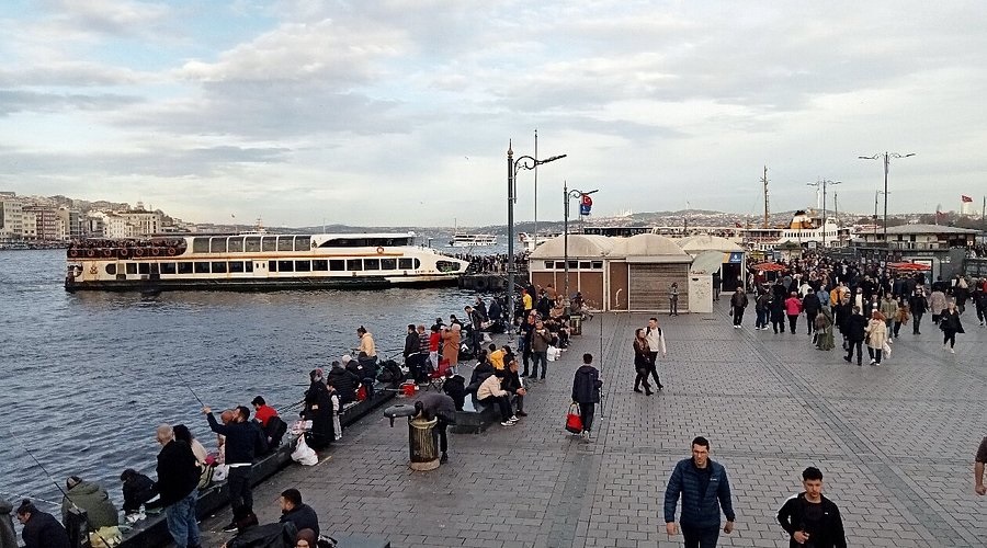 Eminönü Pier
