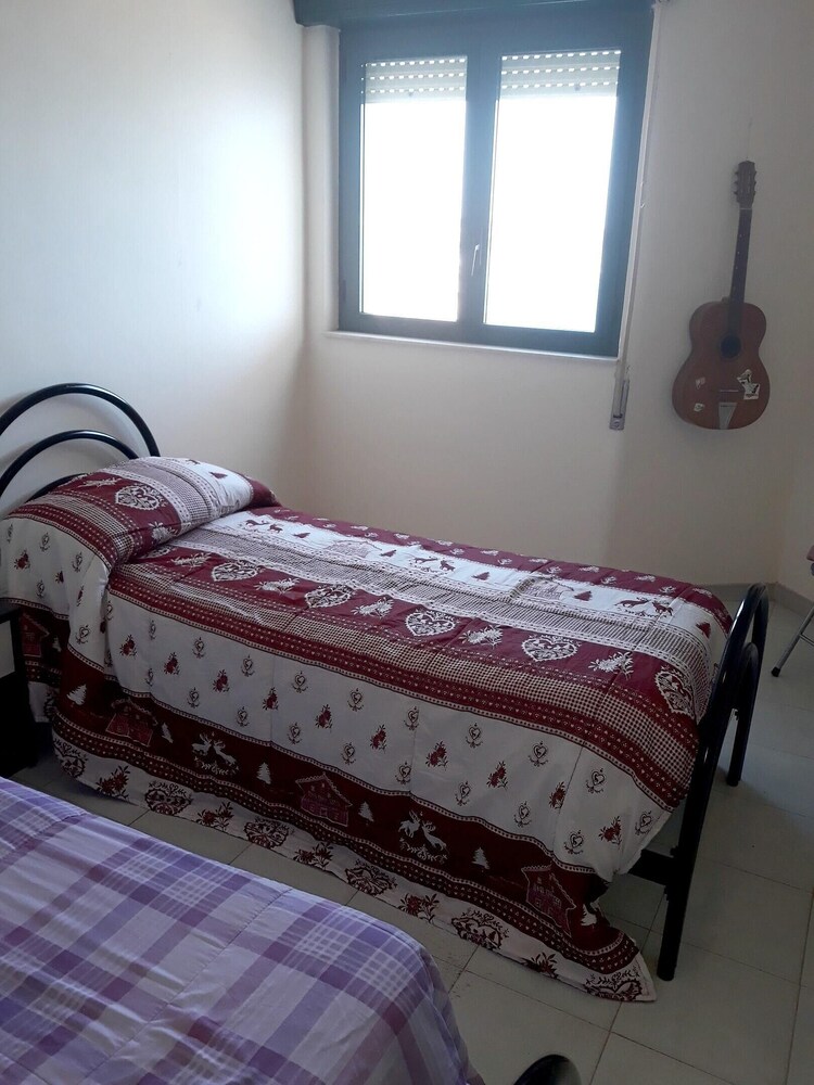 Apartment With 2 Bedrooms in Seccagrande, With Wonderful sea View, Enclosed Garden and Wifi - 300 m From the Beach