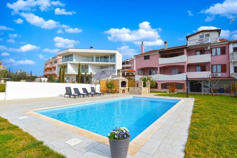 Apartments Violete 742, Pula, Croatia