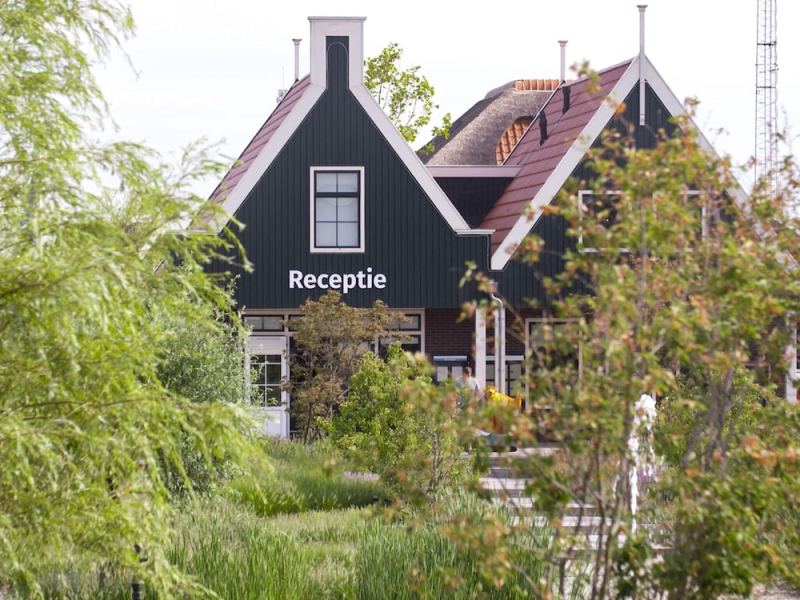 Holiday Home on the Markermeer Near Amsterdam, Monnickendam, Netherlands