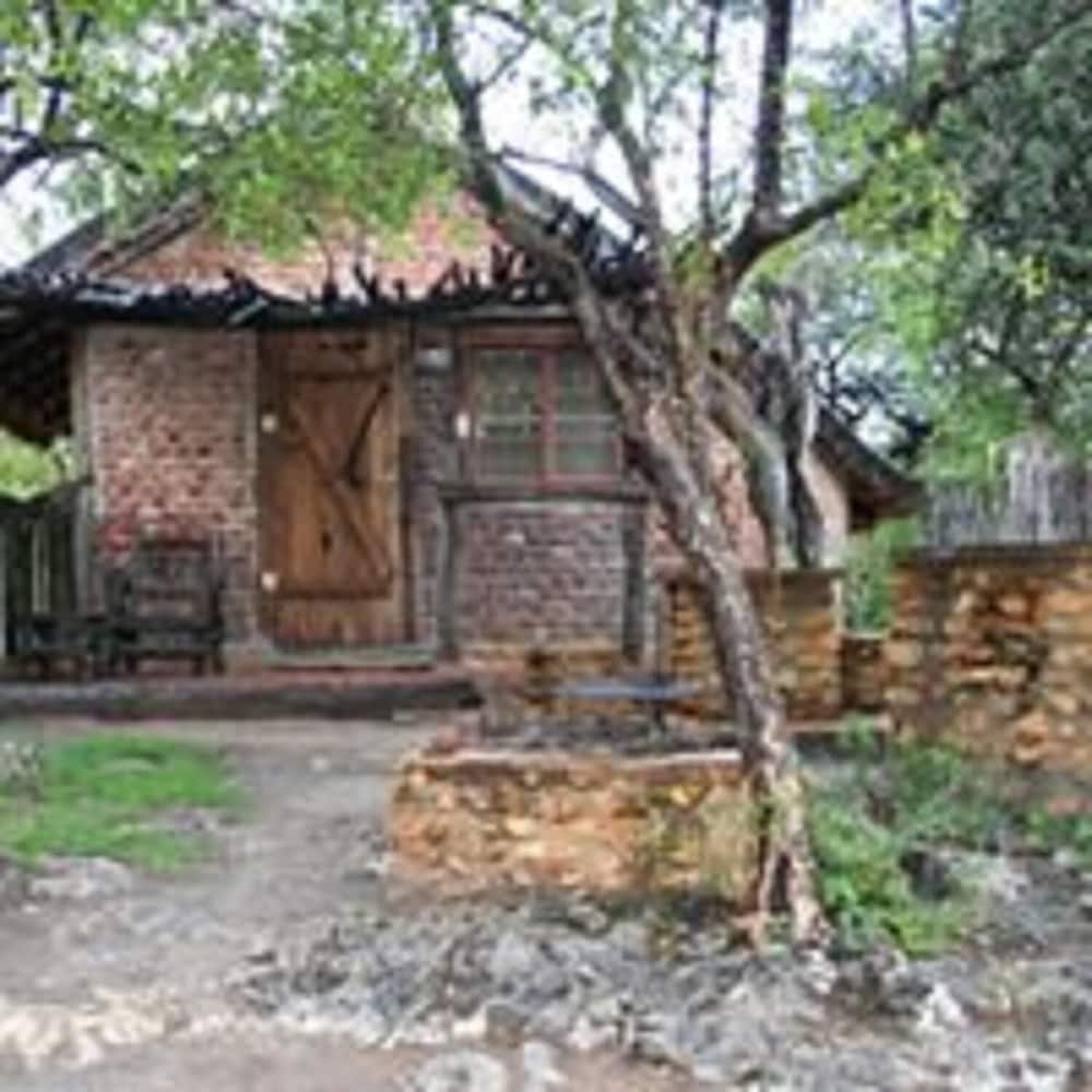 Roy's Rest Camp, Grootfontein, Namibia