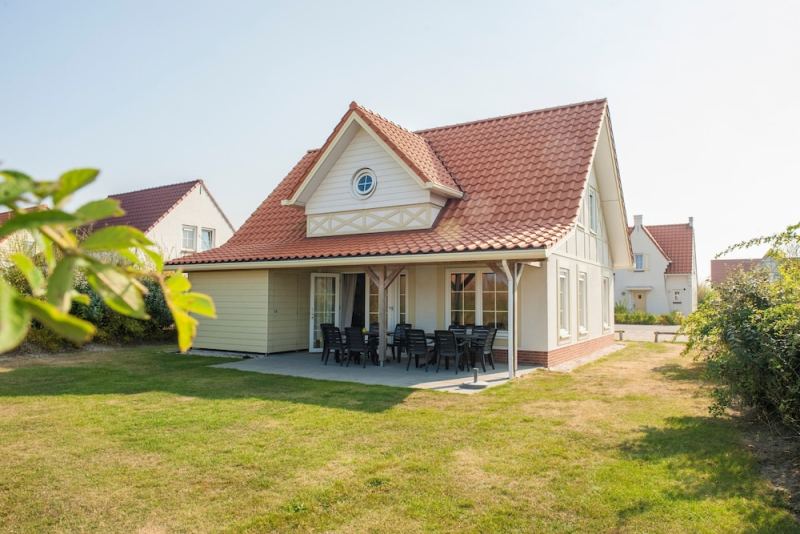 Detached Villa With Four Bathrooms Near the Sea, Cadzand-Bad, Netherlands