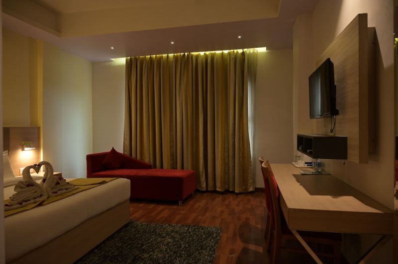 Hotel River Retreat