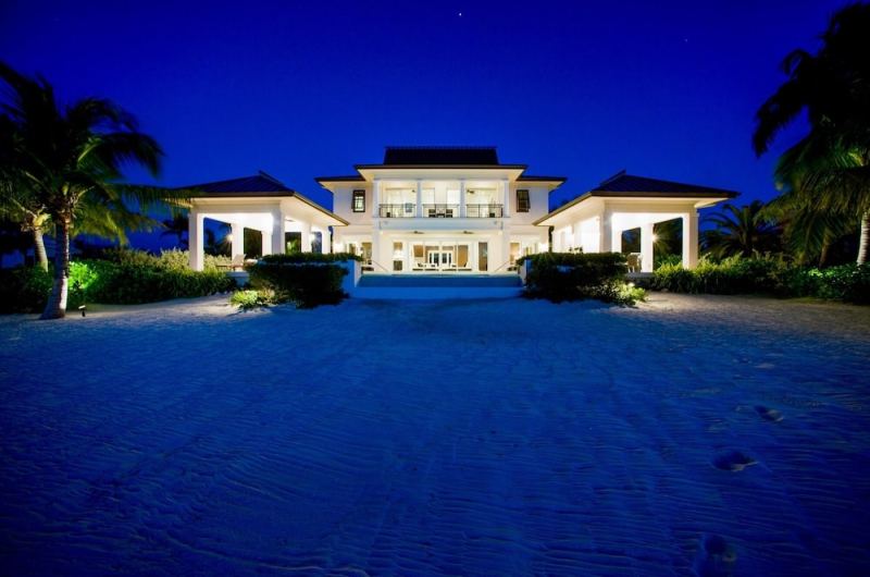 Hotels in Bodden Town