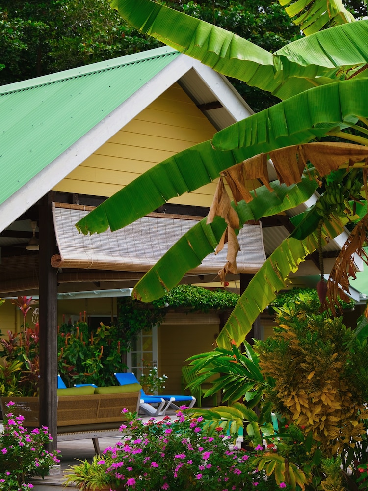 Residence Praslinoise, Grand Anse Beach, Seychelles