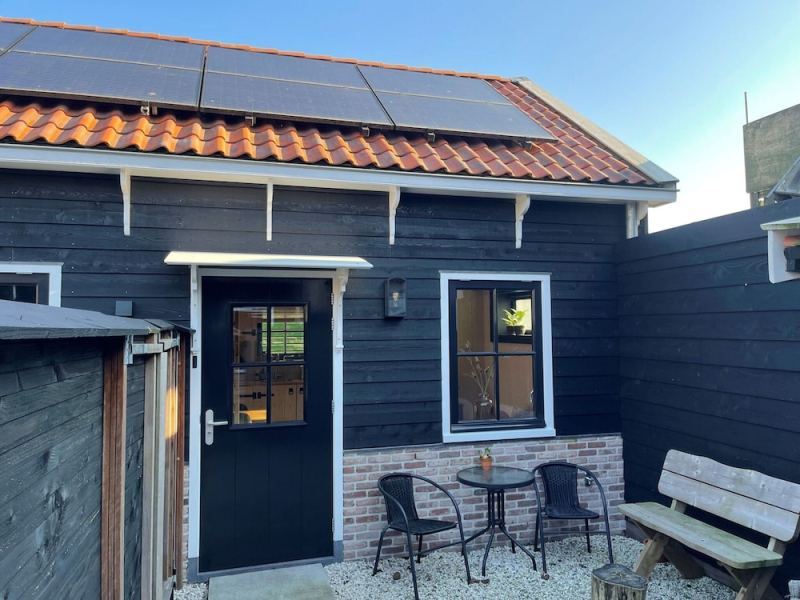Inviting Chalet in Monnickendam With Garden, Monnickendam, Netherlands