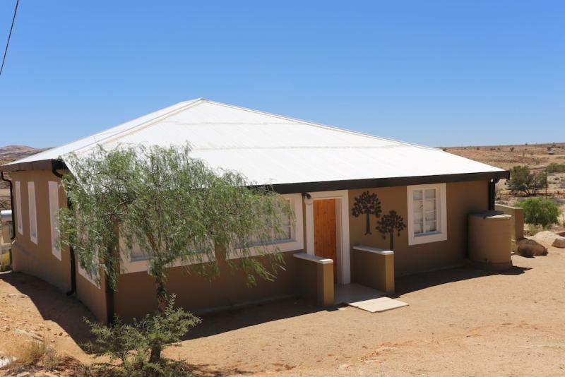 Orange House Self Catering, Aus, Namibia