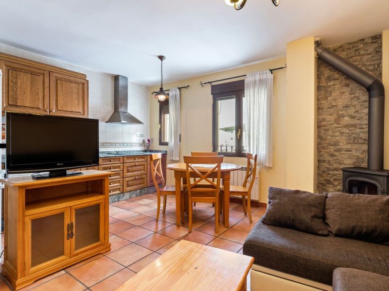 Delightful Apartment in Gudar With Fireplace, Gudar, Spain