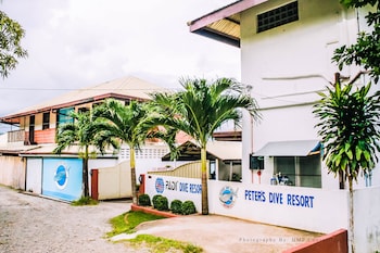 Peters Dive Resort, Padre Burgos, Philippines