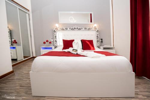 Hotel Saint Sauveur, Meyrueis, France