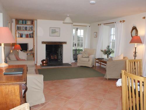 Treburtle Cottage Launceston, Tremaine, United Kingdom