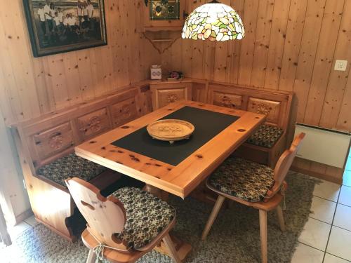 Leischa Les1, Termen, Switzerland