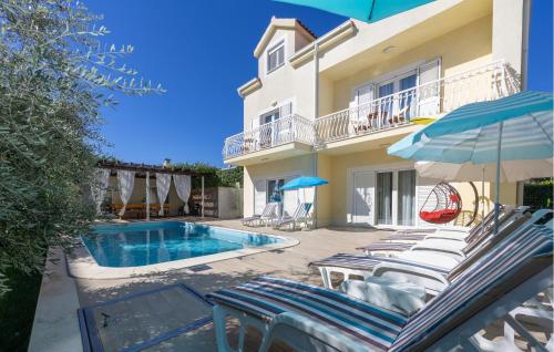 Cozy Home In Kastel Stafilic With Sauna, Kastel Stafilic, Croatia