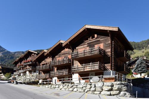 Apartments Vieux Chalet, Grimentz, Switzerland