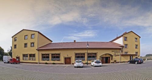 Hotel & Restauracja Stylowa, Namysow, Poland