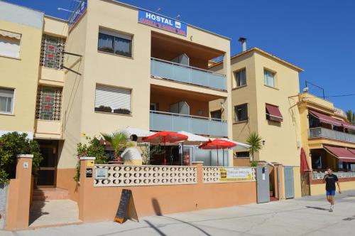 Hostal Cubelles, Cunit, Spain