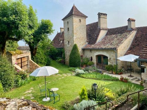 Manoir De Rieuzal, Loubressac, France