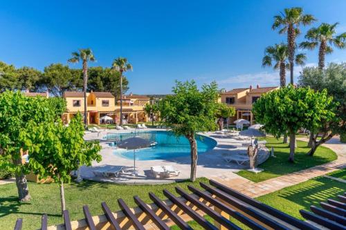 Apartamentos Ses Anneres, Cala en Blanes, Spain