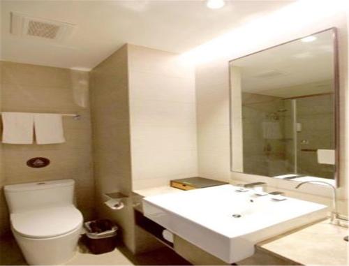 Home Inn Plus Qingdao Yinchuan West Road Software Park