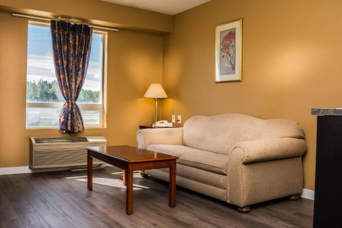 Fox Creek Inn
