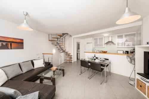 Sea View Brilliant Apartment