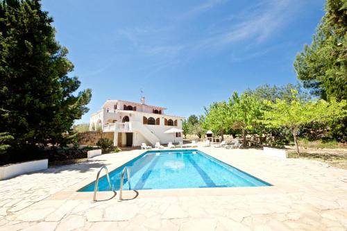 Los Olivos, Lampolla, Spain