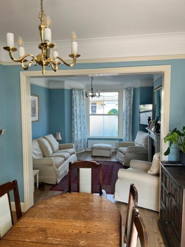Gordon Villa A Seaside Escape, Harwich, United Kingdom