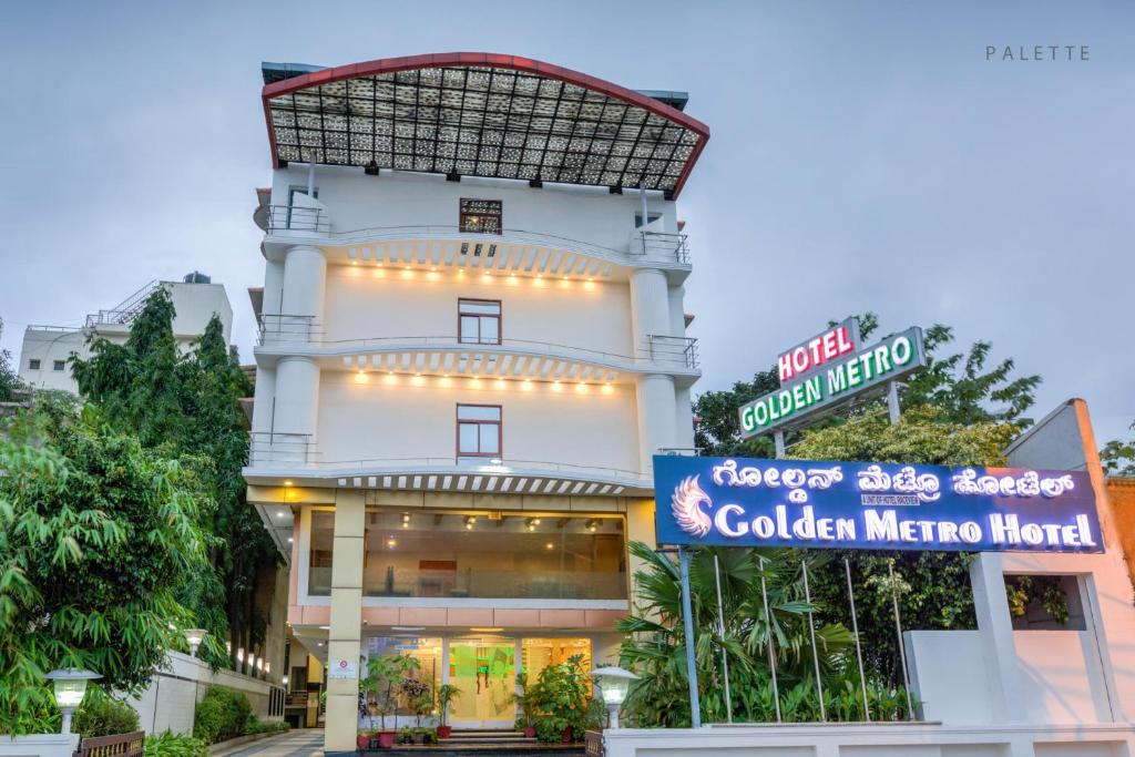Golden MetroHotel, Bengaluru, India