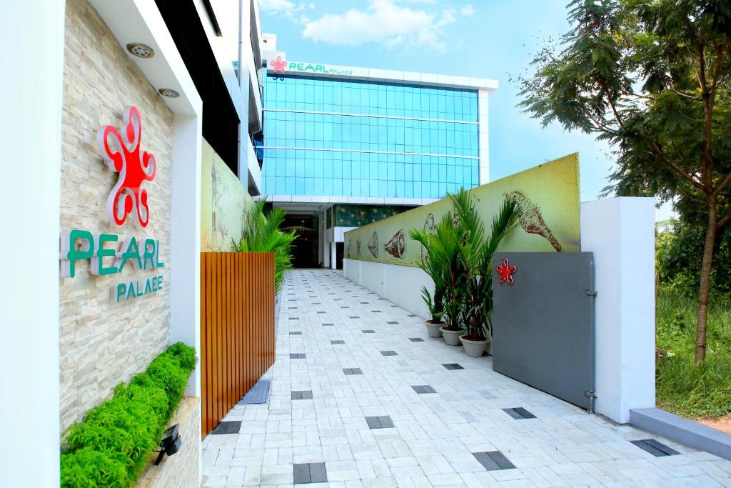 Hotel Pearl Palace, Cochin, India