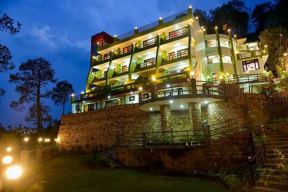 Sunita Himalayan Paradise, Kausani, India