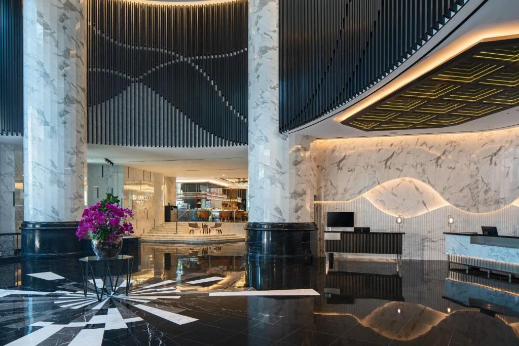 Renaissance Hotel