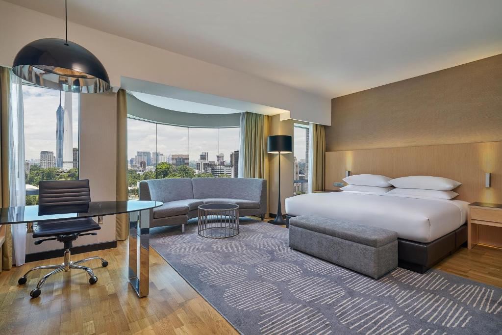 Renaissance Hotel