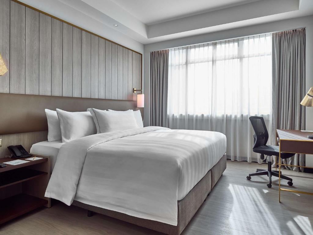 Novotel Singapore on Kitchener