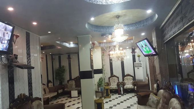Qamar al Qami Hotel