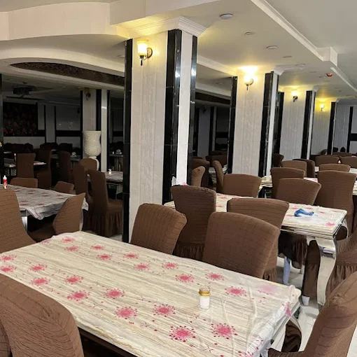 Hotel Burj Al Yaseen