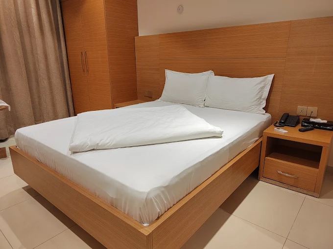 Noor Al Kafeel Hotel
