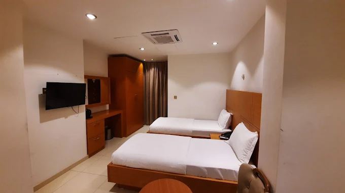 Noor Al Kafeel Hotel