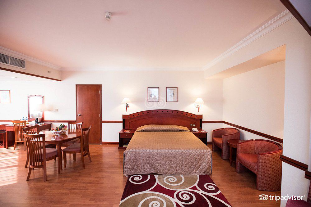 Panorama Grand Hotel