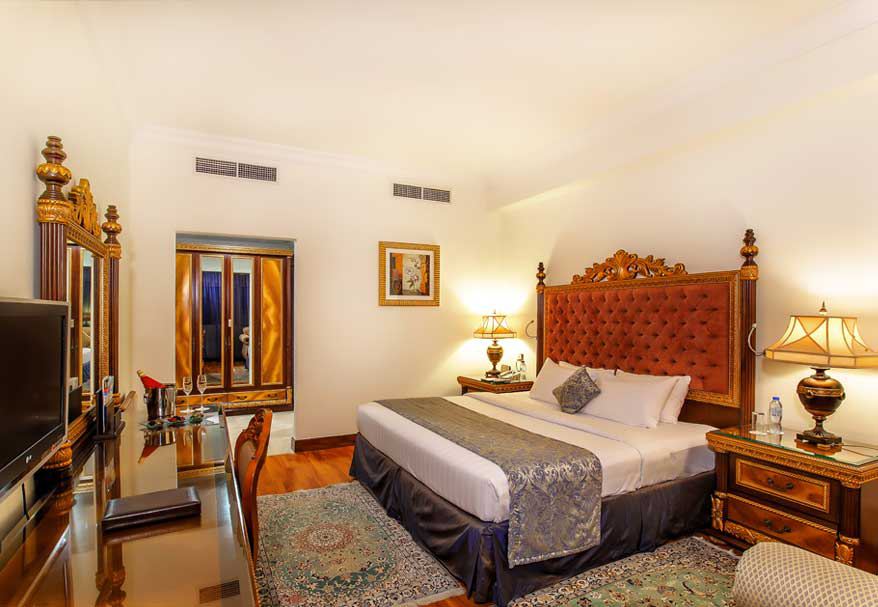 Grand Excelsior Hotel