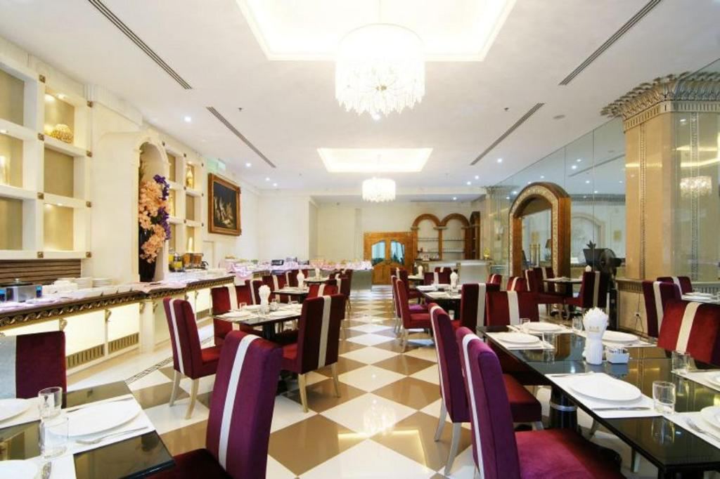 LK Miracle Suite Hotel