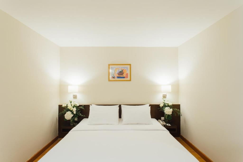 Seasons Siam Hotel