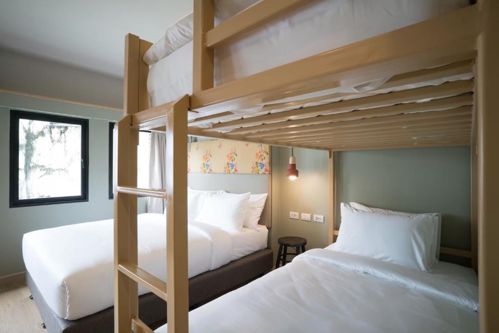 The Blanket Hotel Phuket