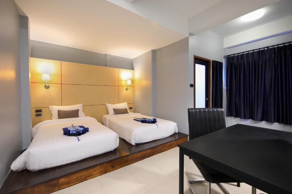 Montree Phuket Hotel
