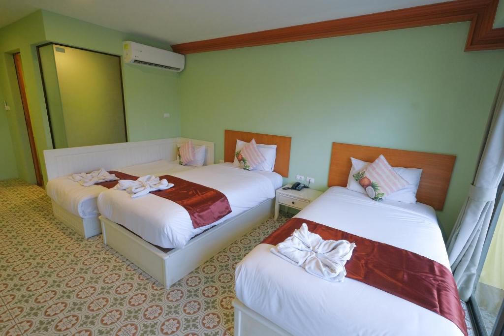 The Pineapple Hotel