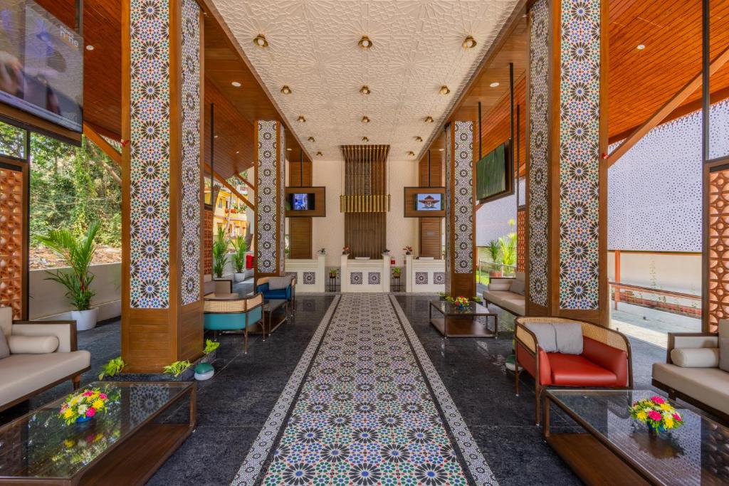 Effotel By Sayaji Hotel