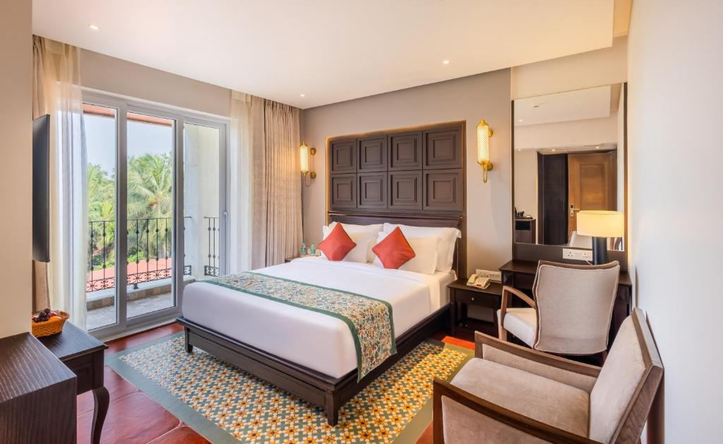 Effotel By Sayaji Hotel