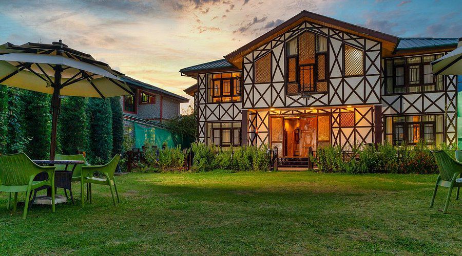 Wildflower Villa Resort
