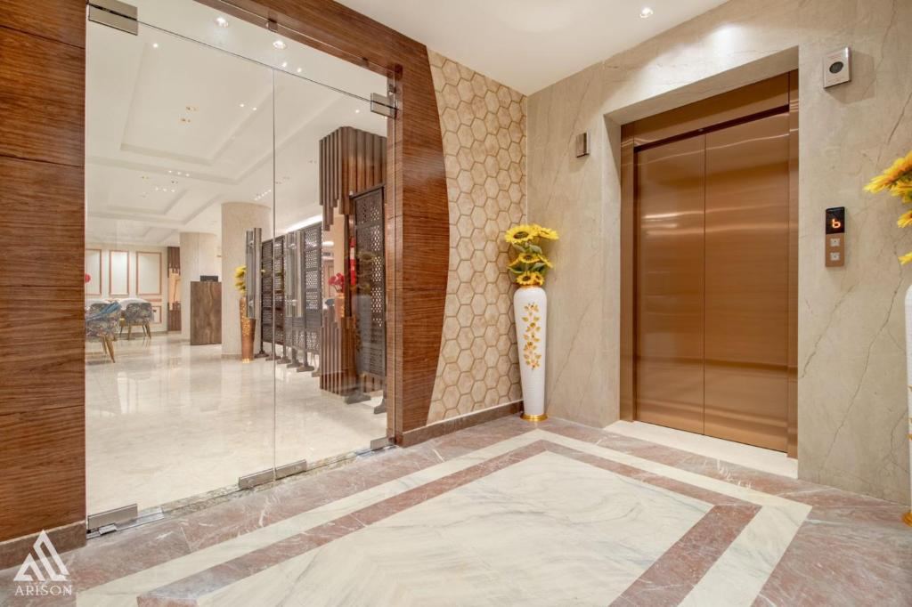 Hotel Arison Luxury